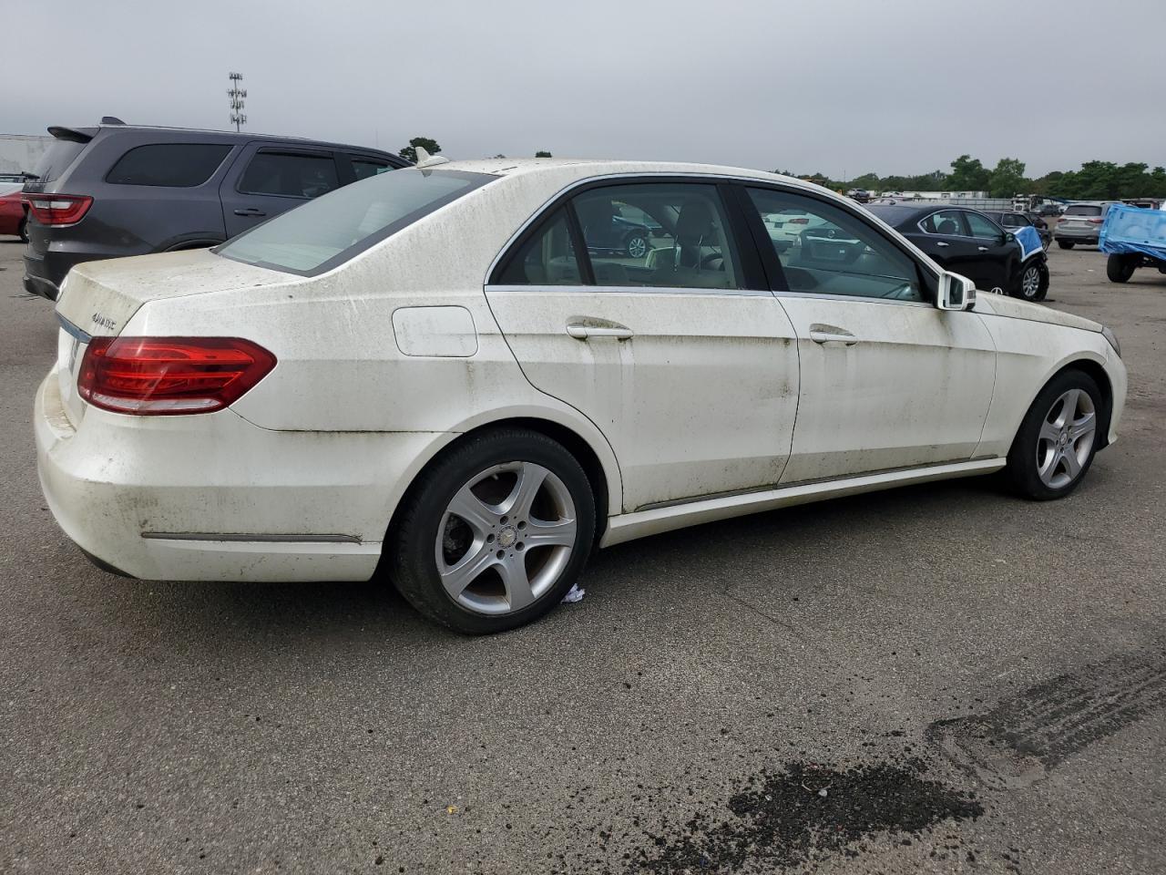 2014 MERCEDES-BENZ E-Class