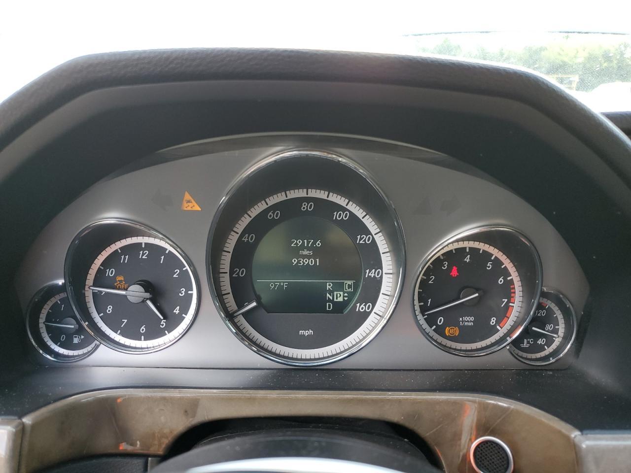 2010 MERCEDES-BENZ E-Class