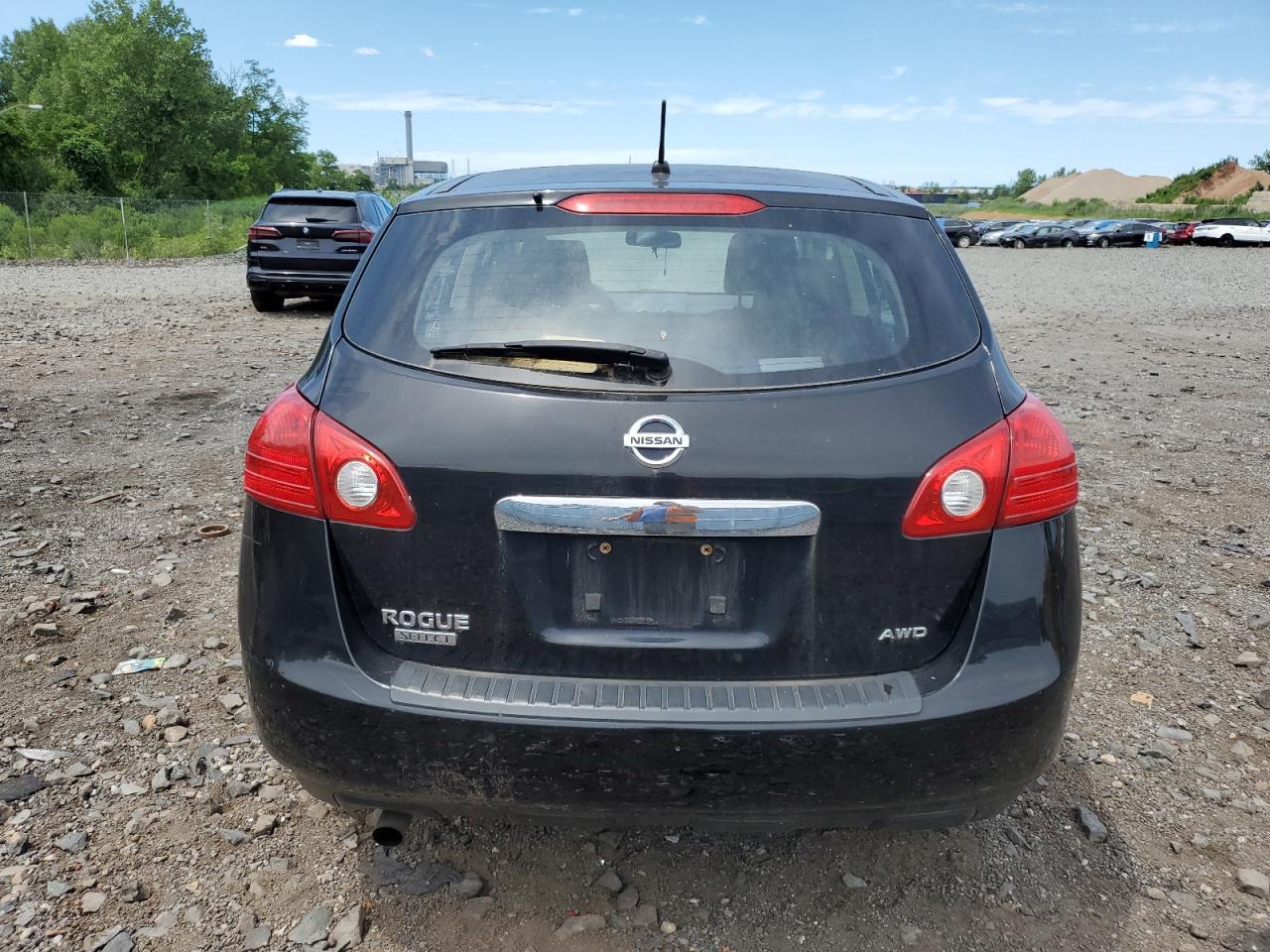 2014 NISSAN ROGUE