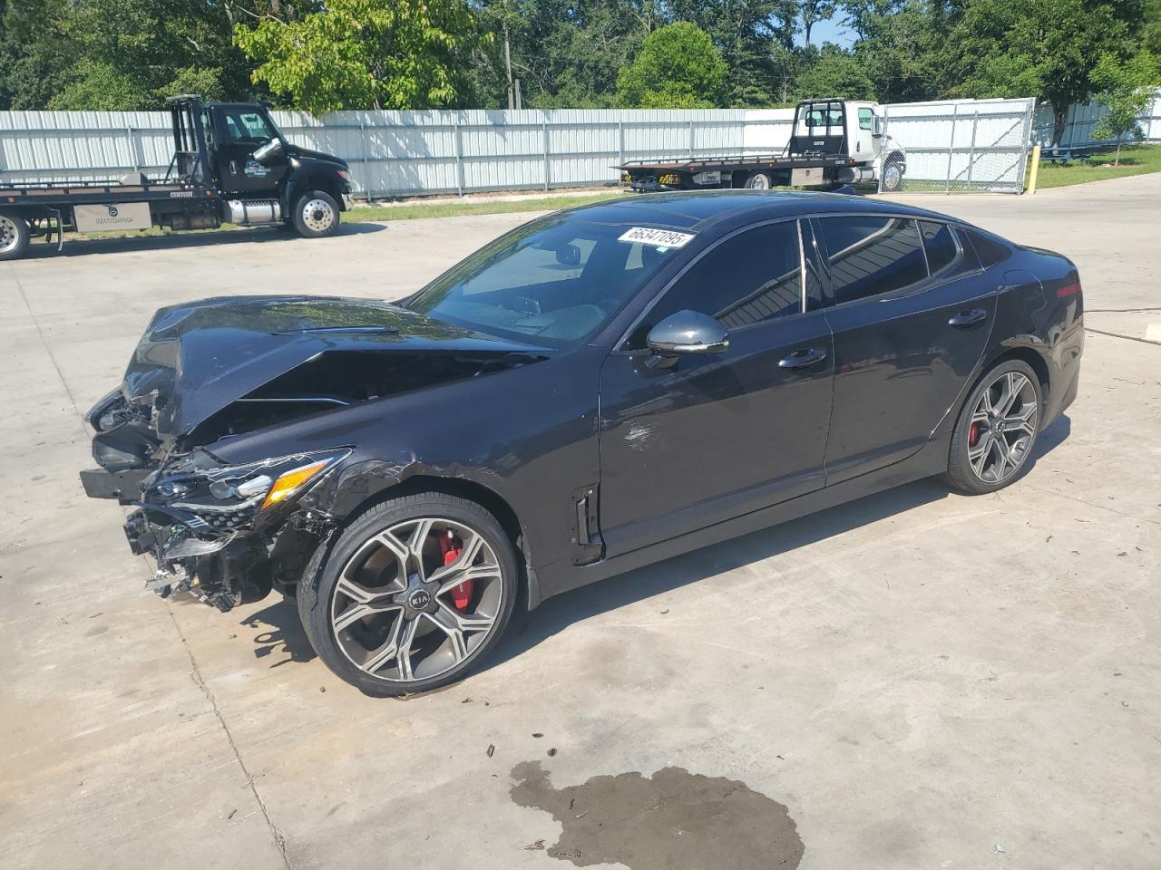 2021 KIA Stinger