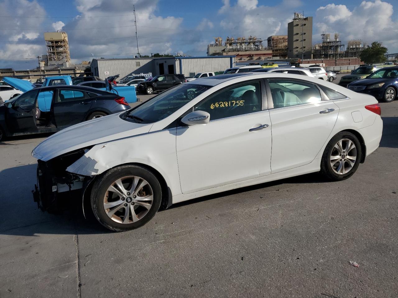 2013 HYUNDAI SONATA