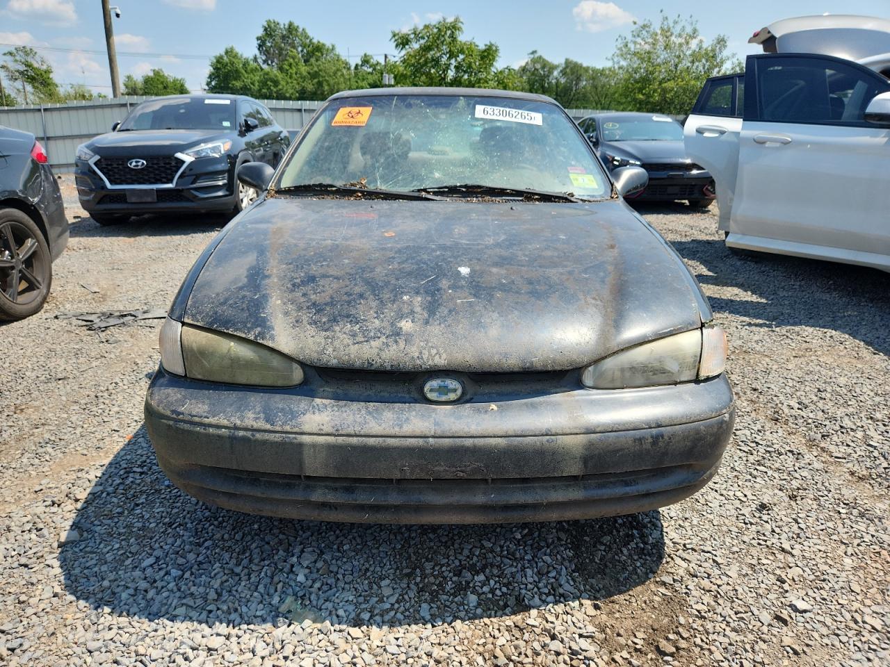 2001 CHEVROLET Prizm