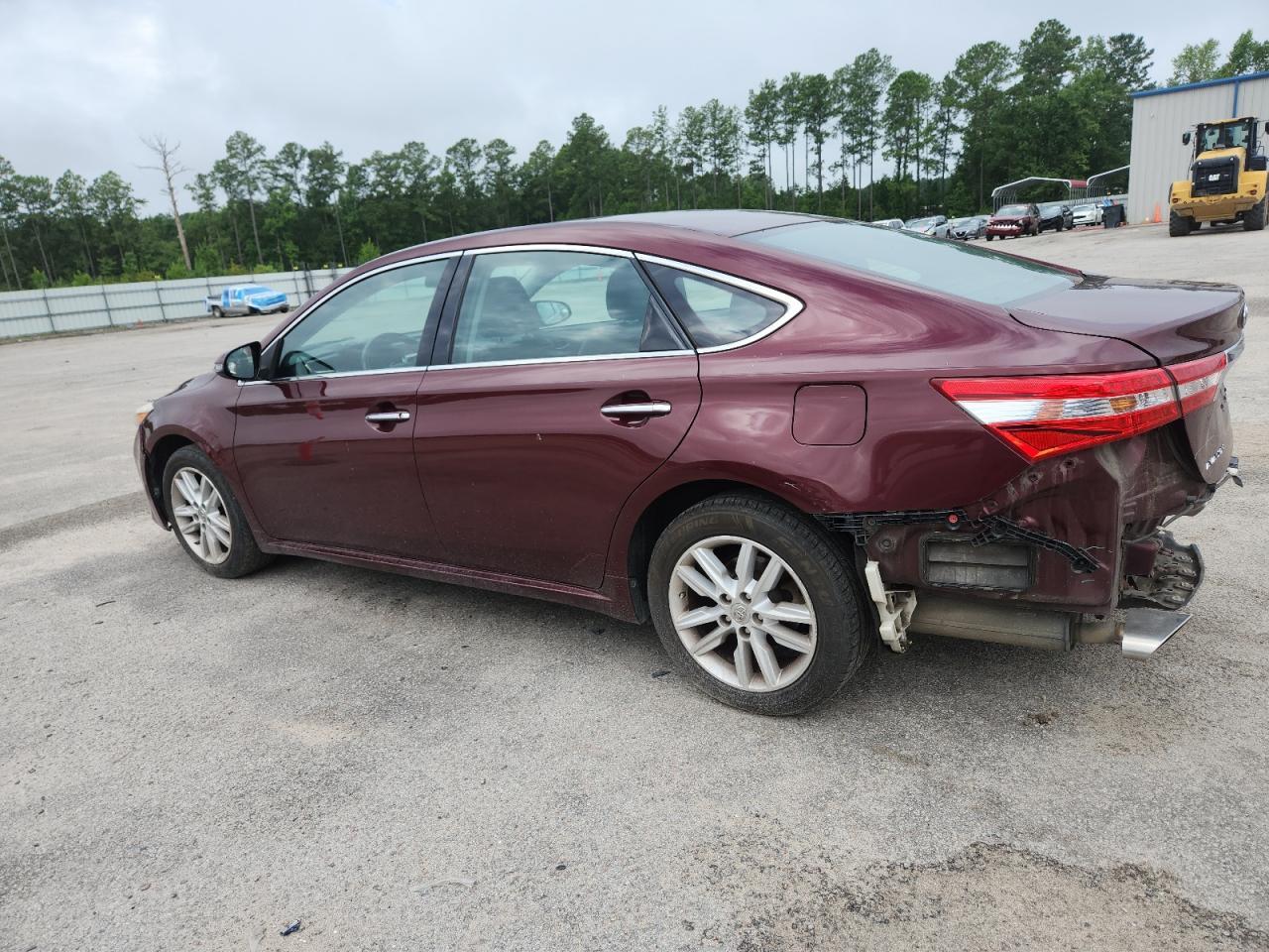 2014 TOYOTA Avalon