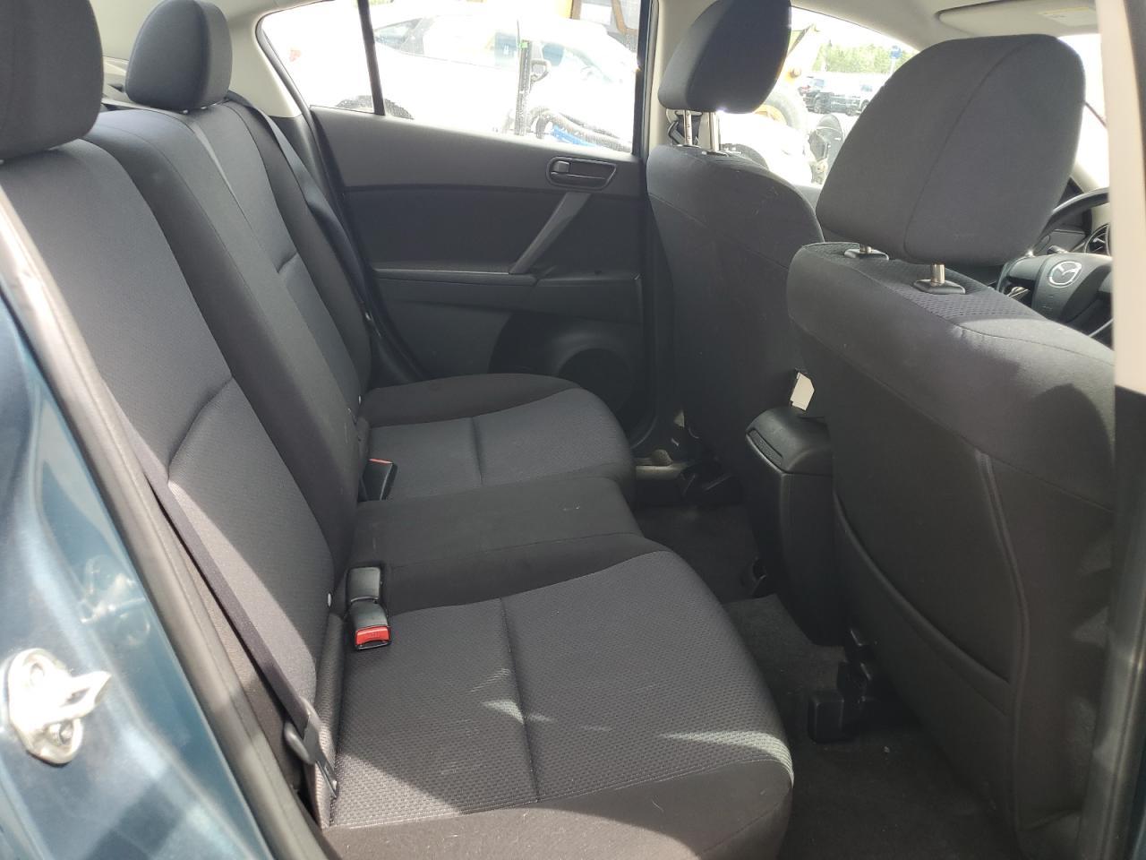 2010 MAZDA 3