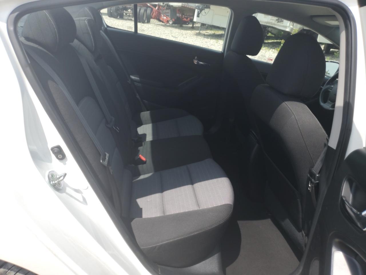 2016 KIA FORTE