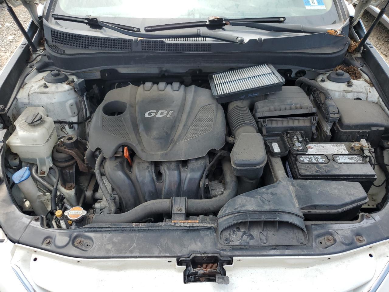 2011 HYUNDAI SONATA