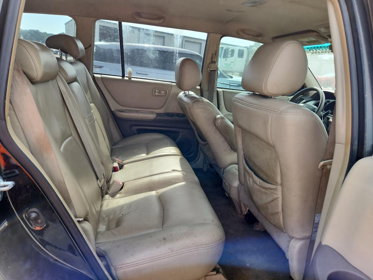 2005 TOYOTA HIGHLANDER
