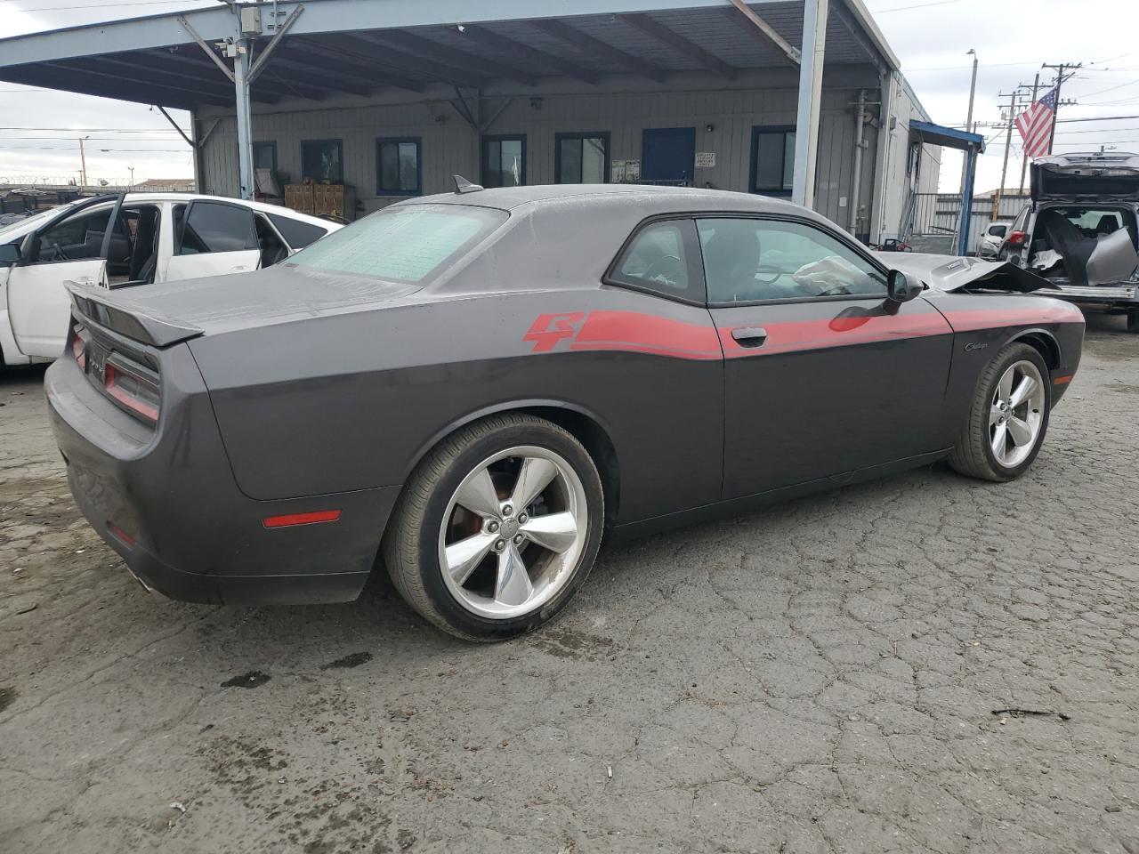 2015 DODGE Challenger