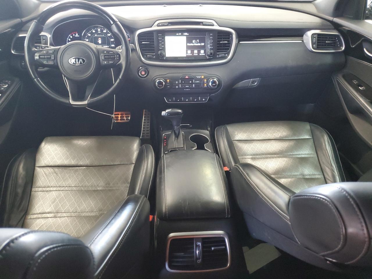 2017 KIA SORENTO