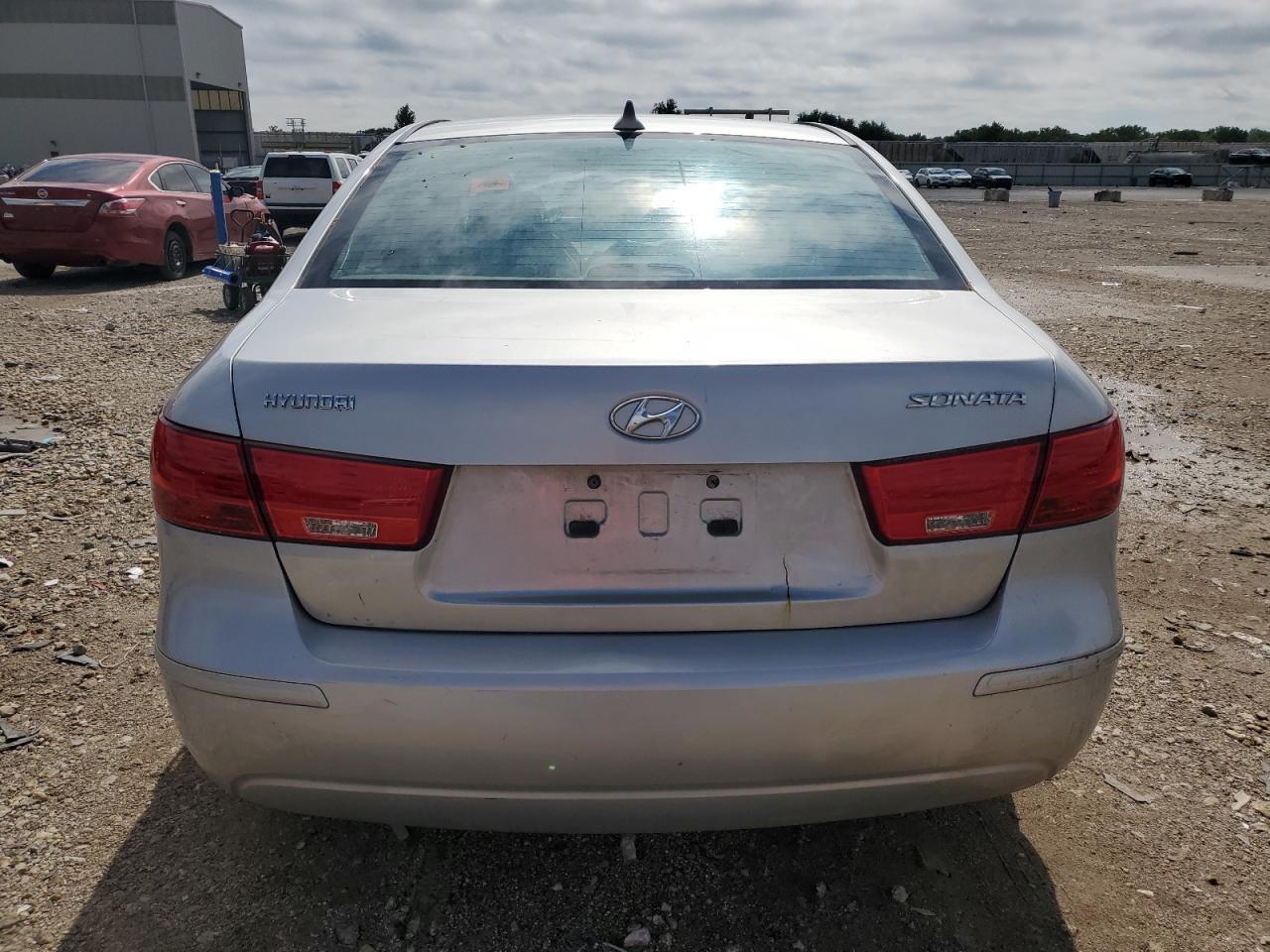 2009 HYUNDAI SONATA