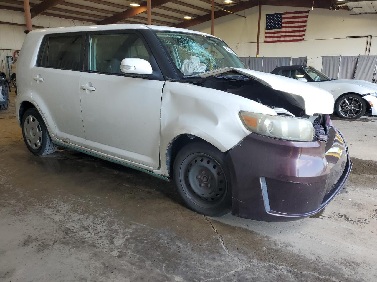2009 TOYOTA SCION