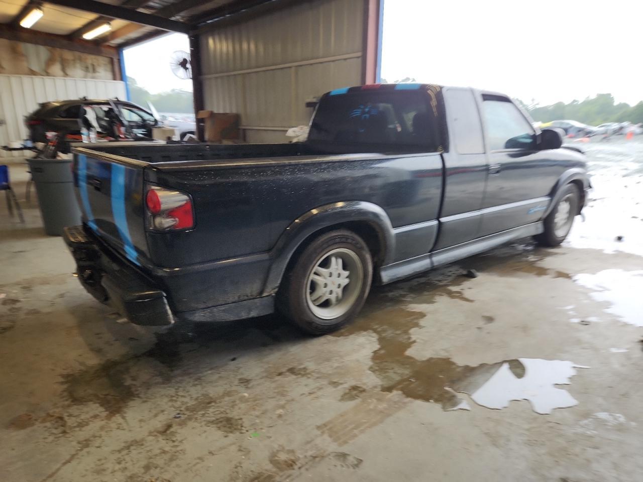 2003 CHEVROLET S10