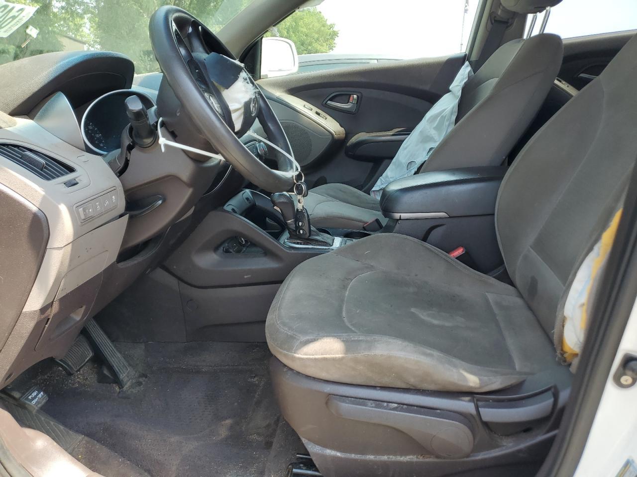 2015 HYUNDAI TUCSON