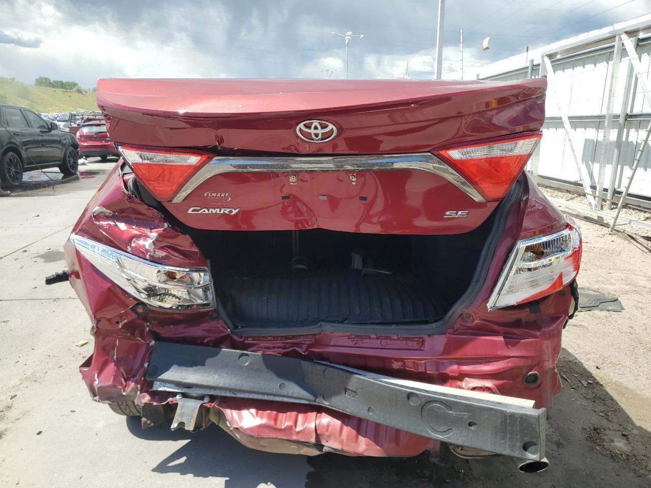 2015 TOYOTA CAMRY