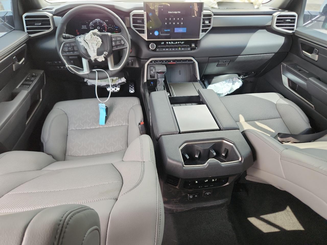 2025 TOYOTA Sequoia