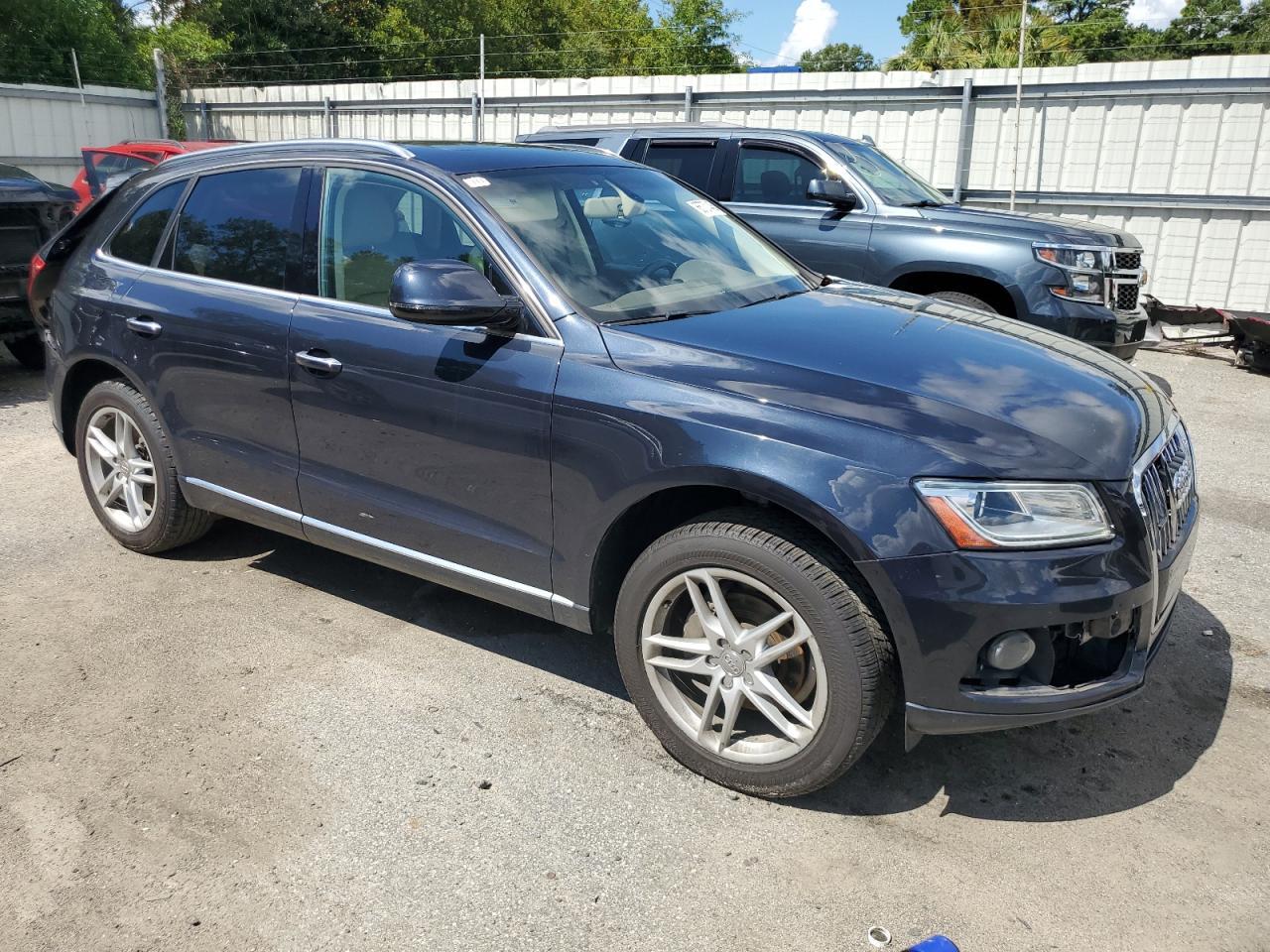 2017 AUDI Q5