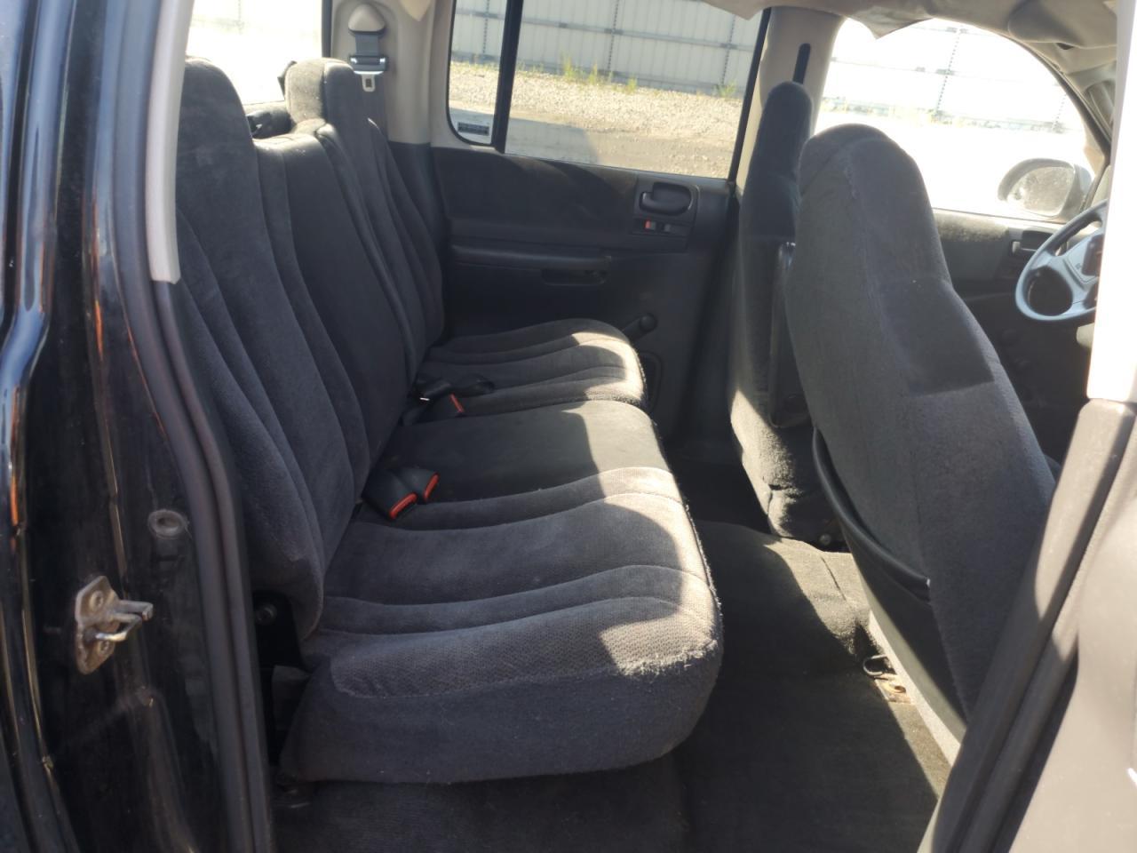 2004 DODGE Dakota