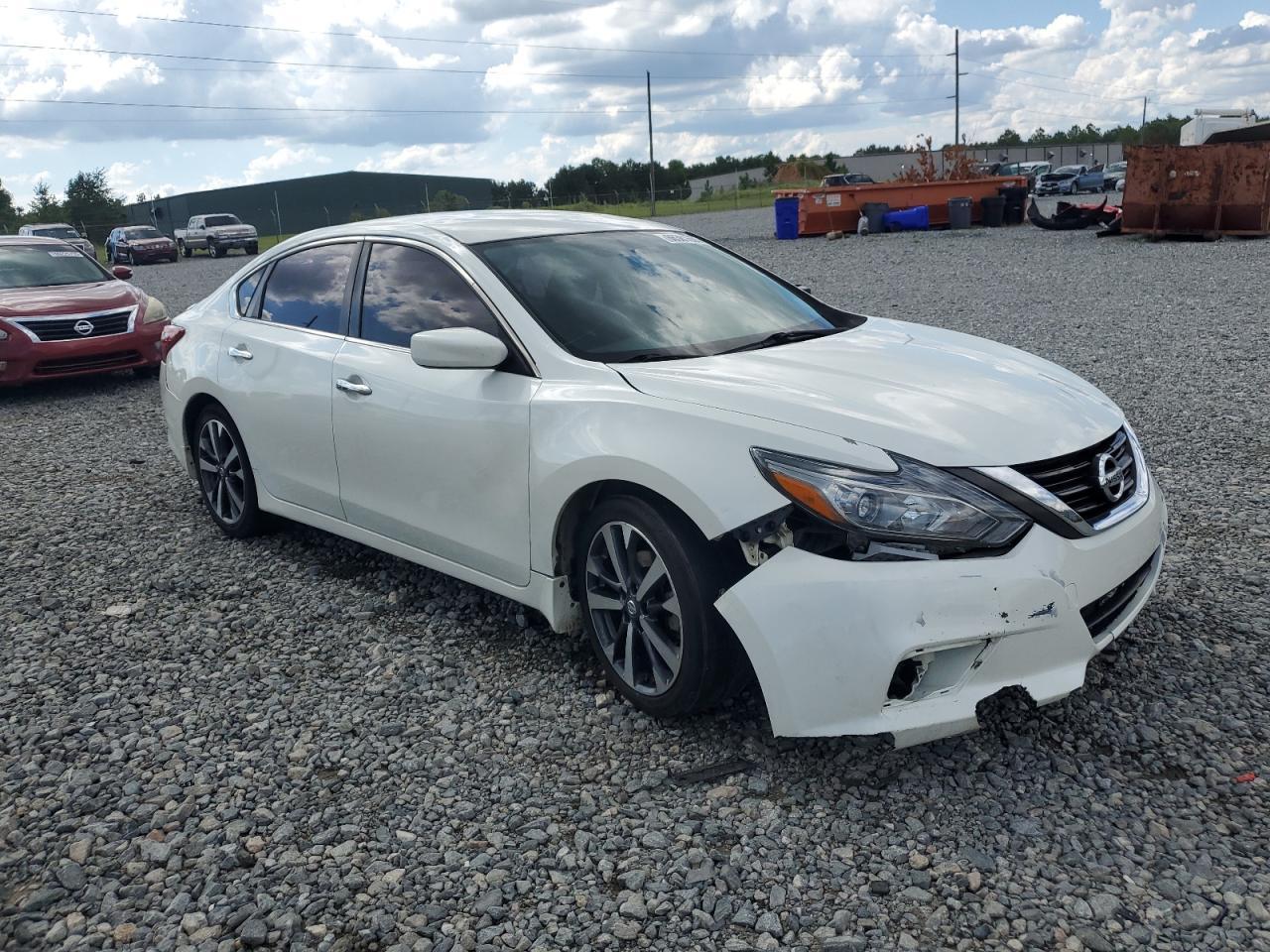 2017 NISSAN ALTIMA