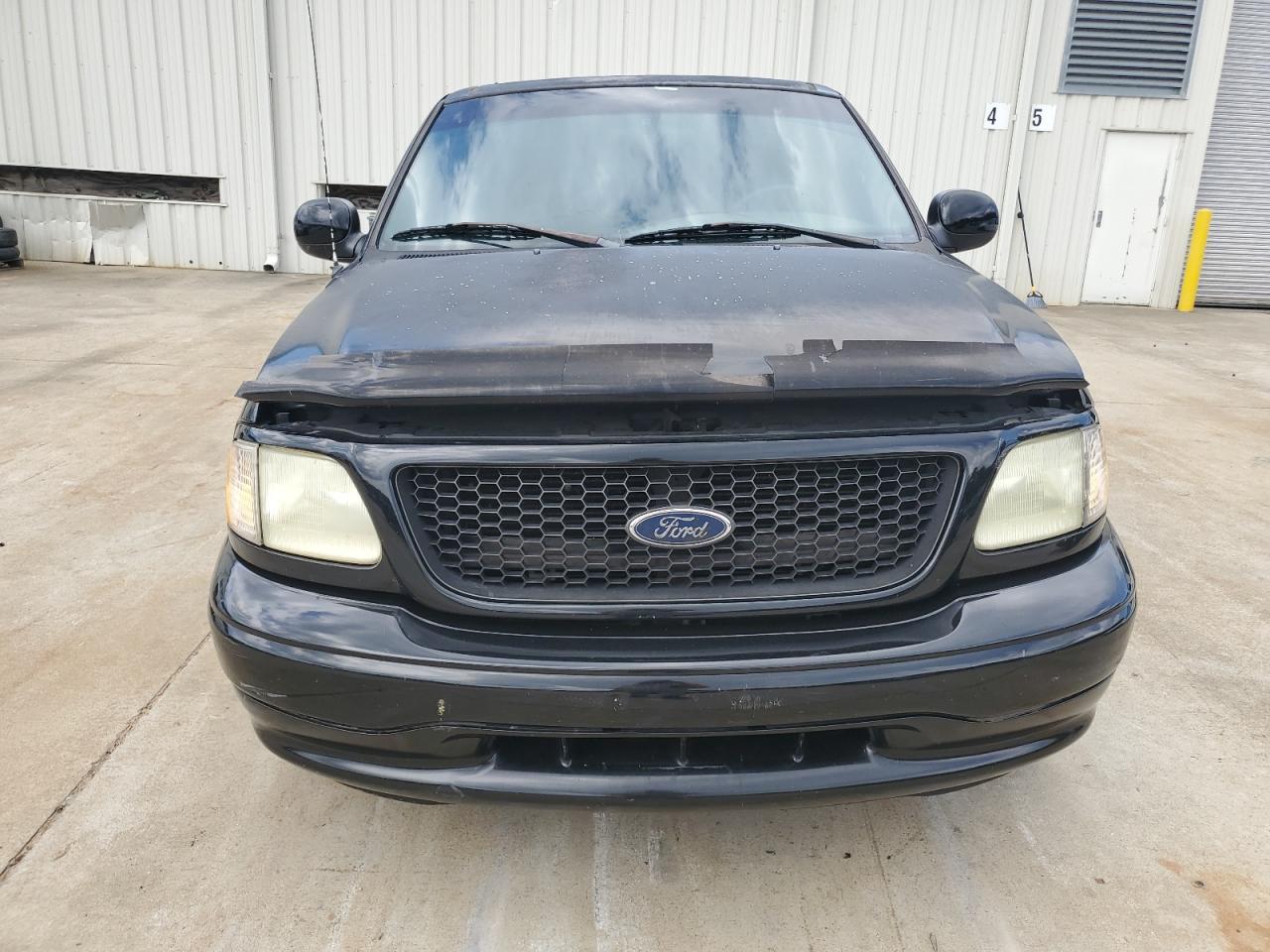2002 FORD F-150