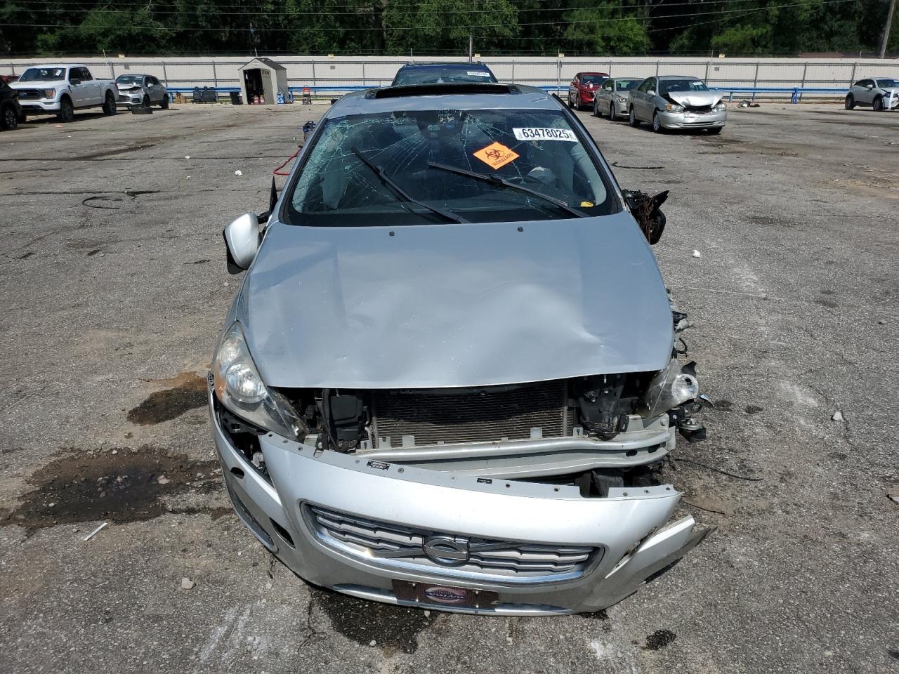 2012 VOLVO S60