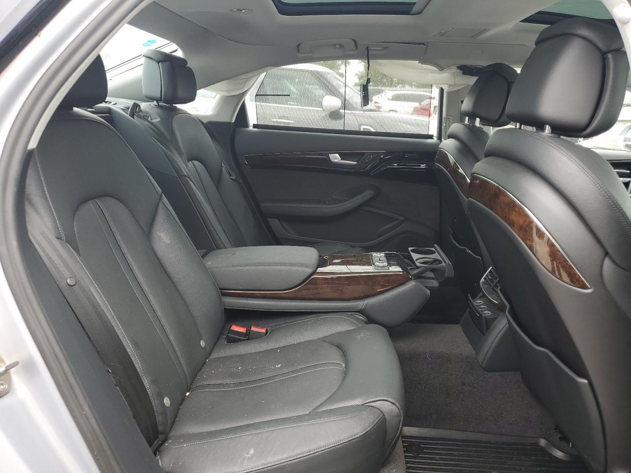 2018 AUDI A8