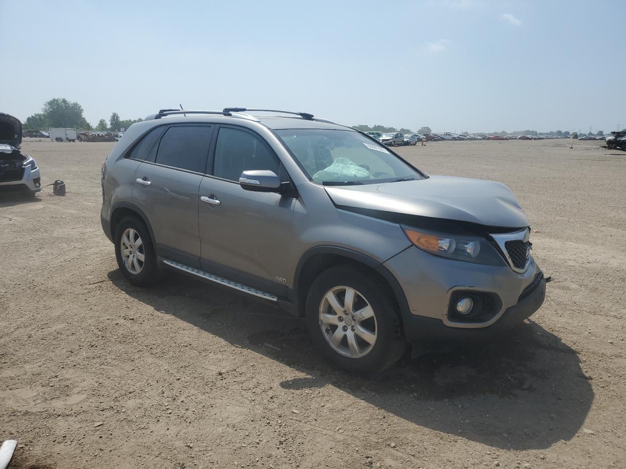 2013 KIA SORENTO