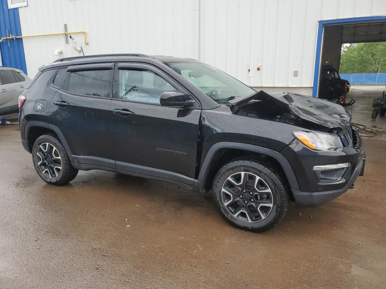 2021 JEEP Compass
