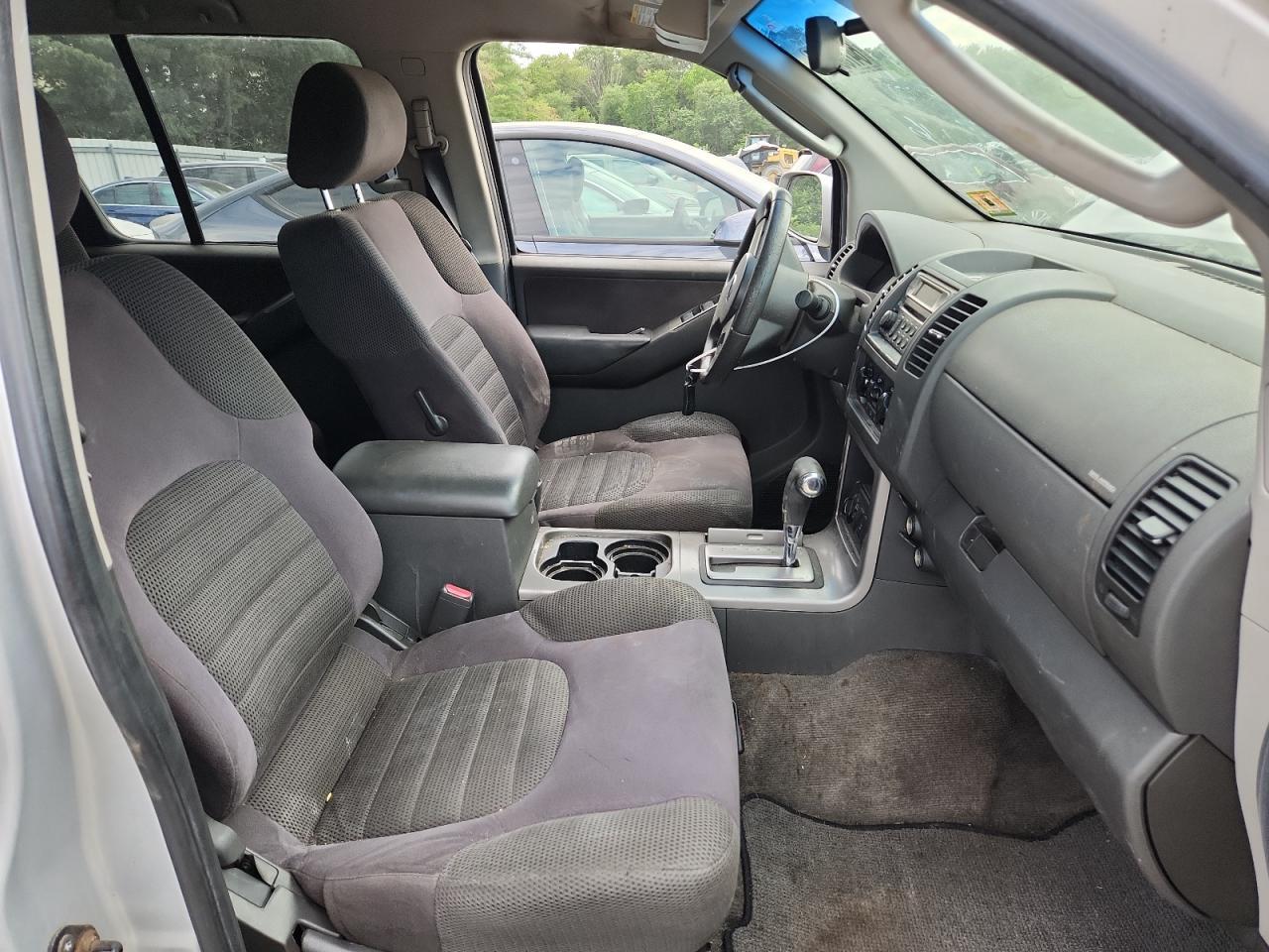 2005 NISSAN PATHFINDER