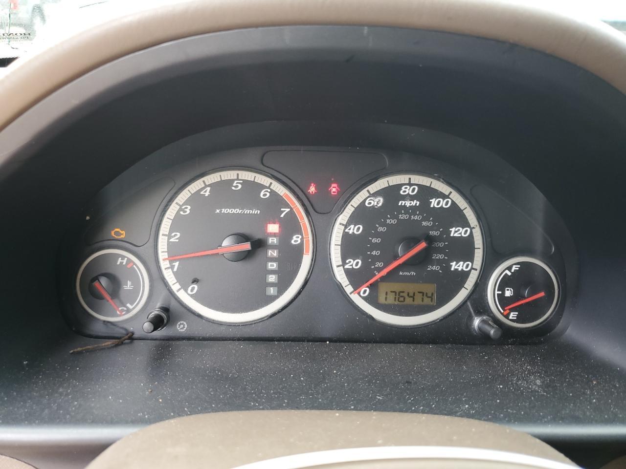 2004 HONDA CR-V