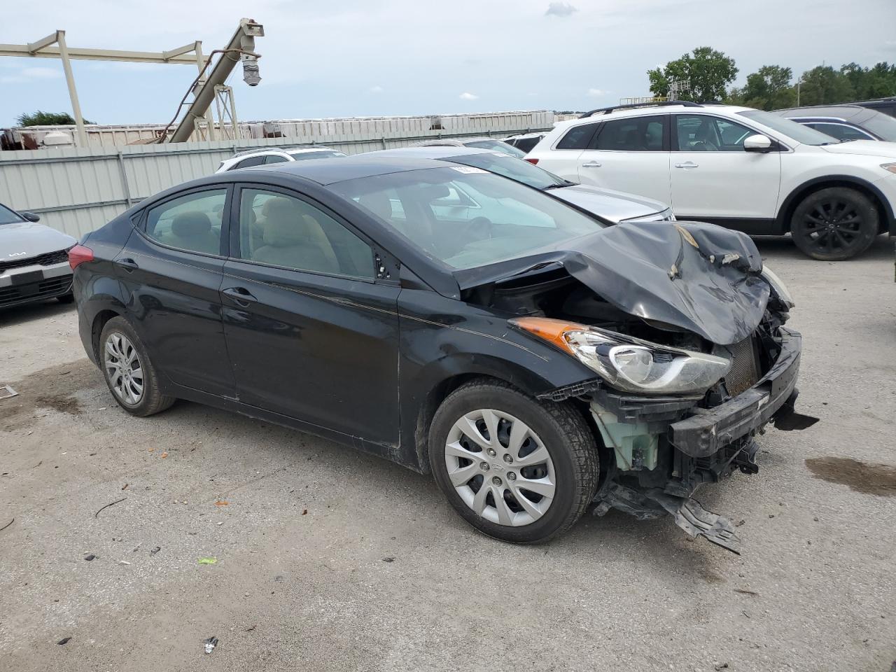 2013 HYUNDAI ELANTRA