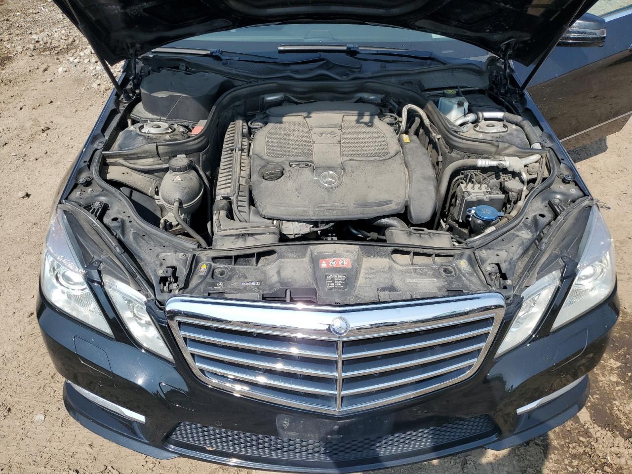 2012 MERCEDES-BENZ E-Class