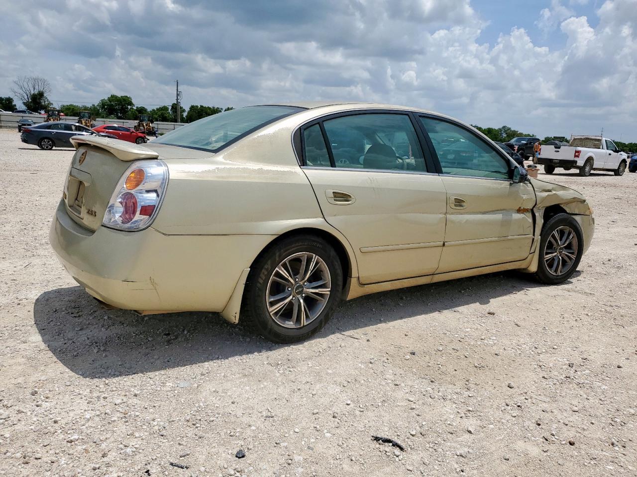 2004 NISSAN ALTIMA