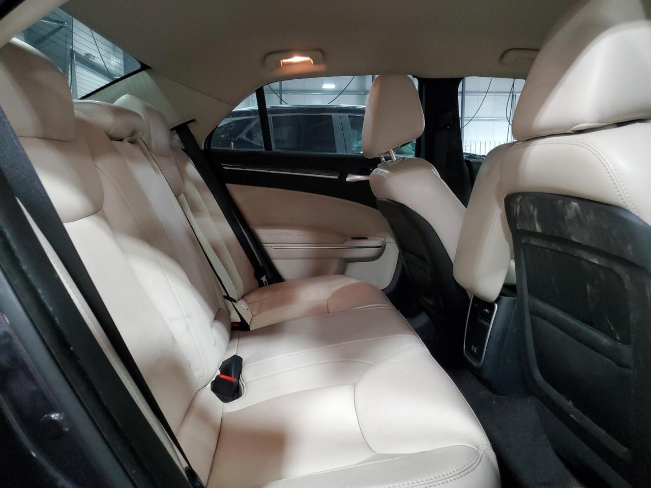 2017 CHRYSLER 300