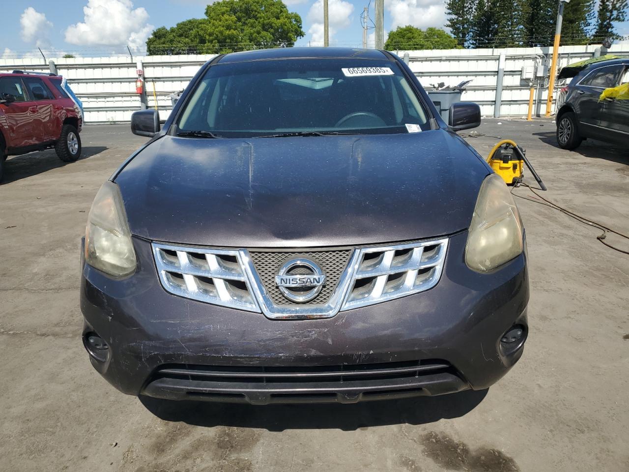 2014 NISSAN ROGUE