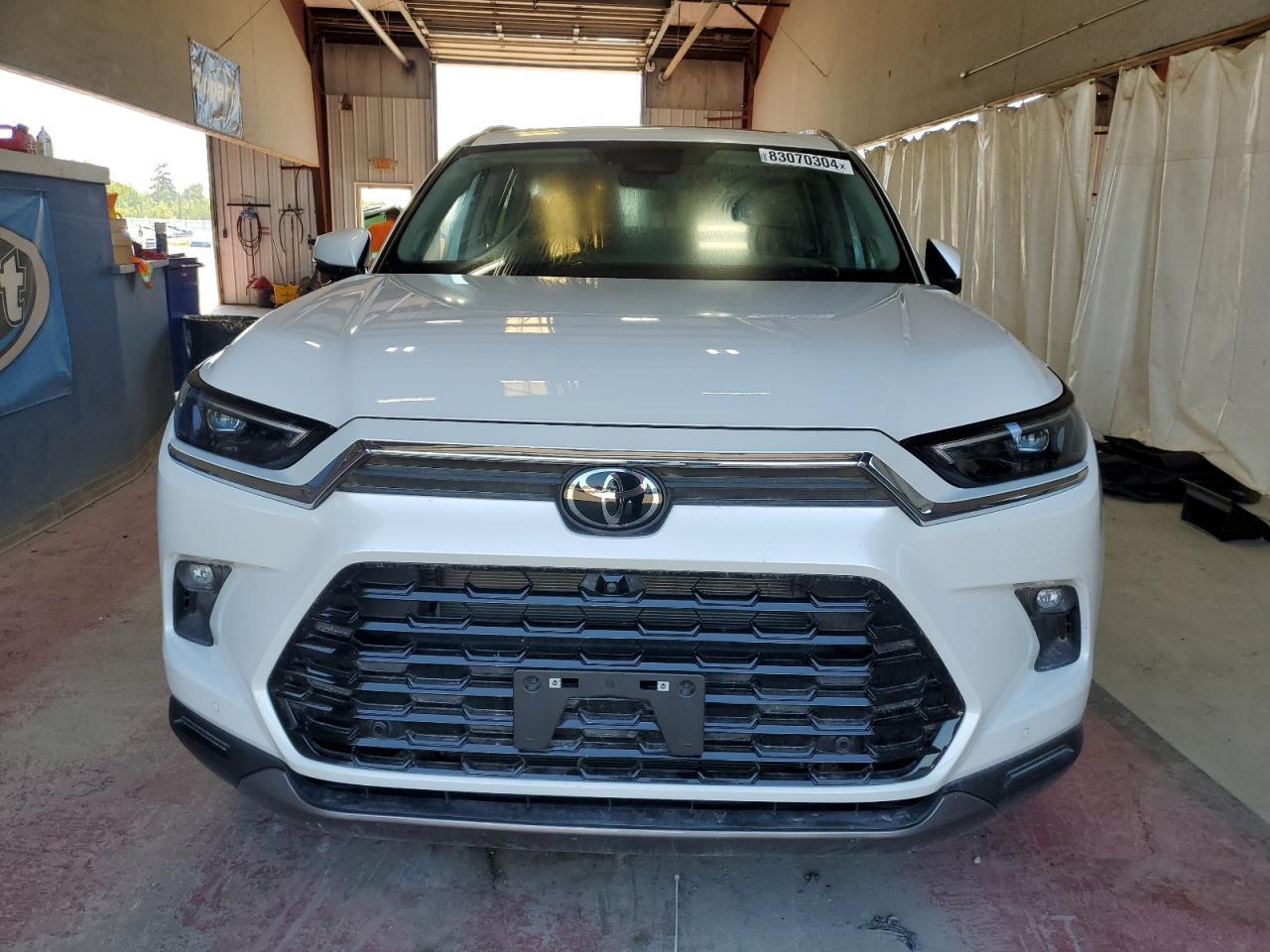 2024 TOYOTA HIGHLANDER