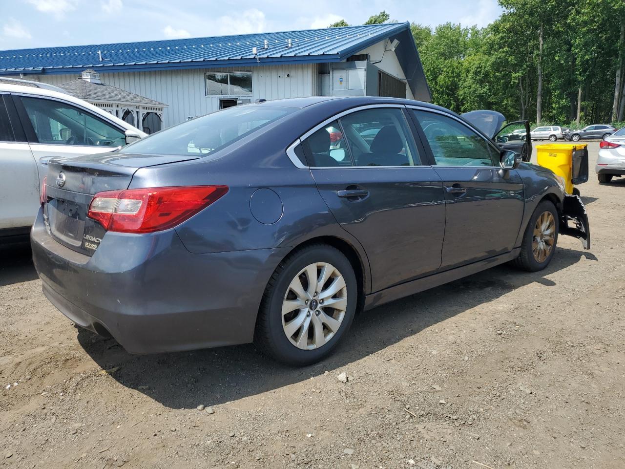 2015 SUBARU Legacy