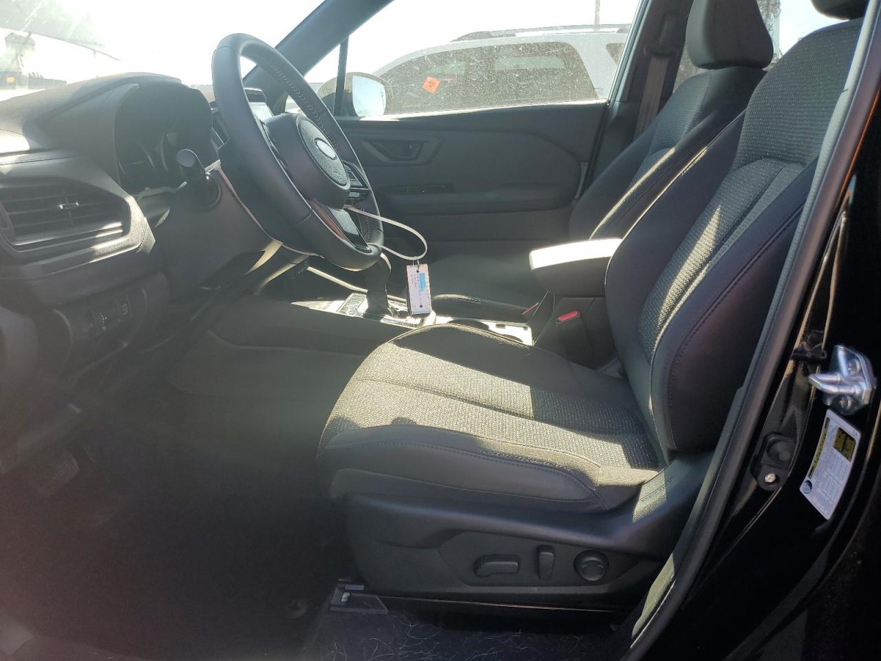 2025 SUBARU FORESTER
