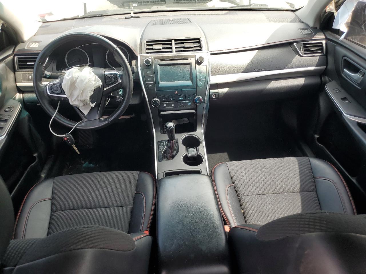 2016 TOYOTA CAMRY