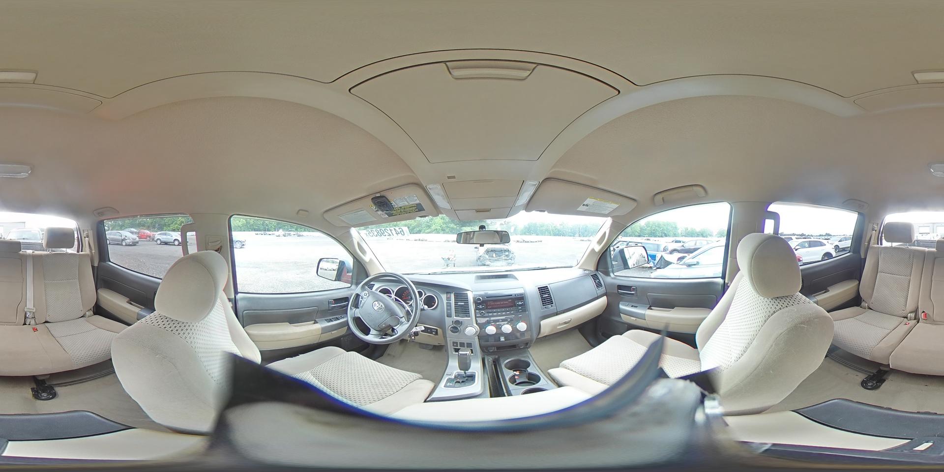 2011 TOYOTA TUNDRA