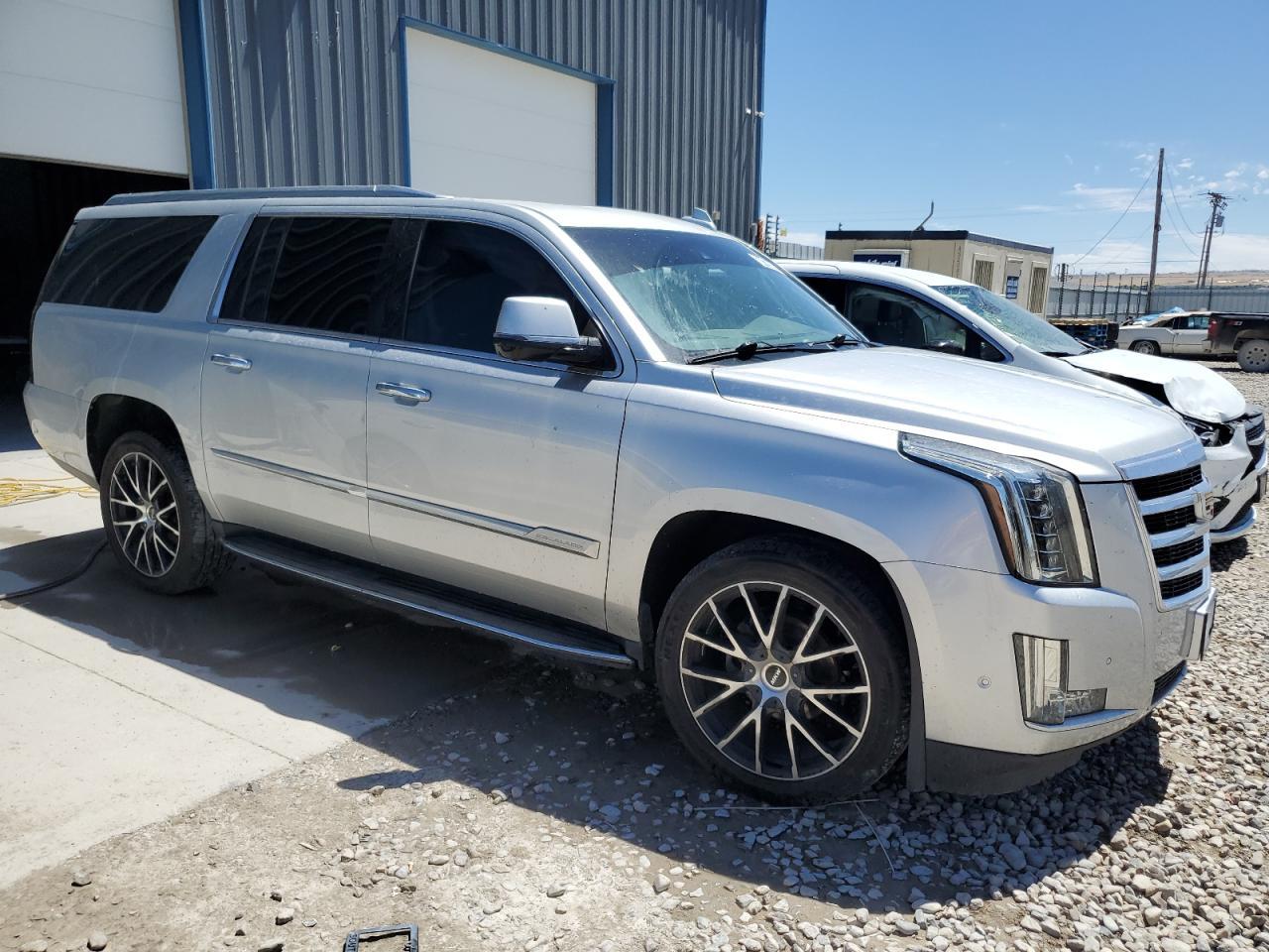 2018 CADILLAC Escalade ESV
