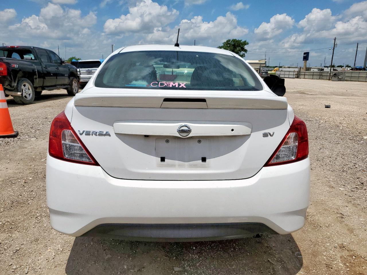 2019 NISSAN VERSA