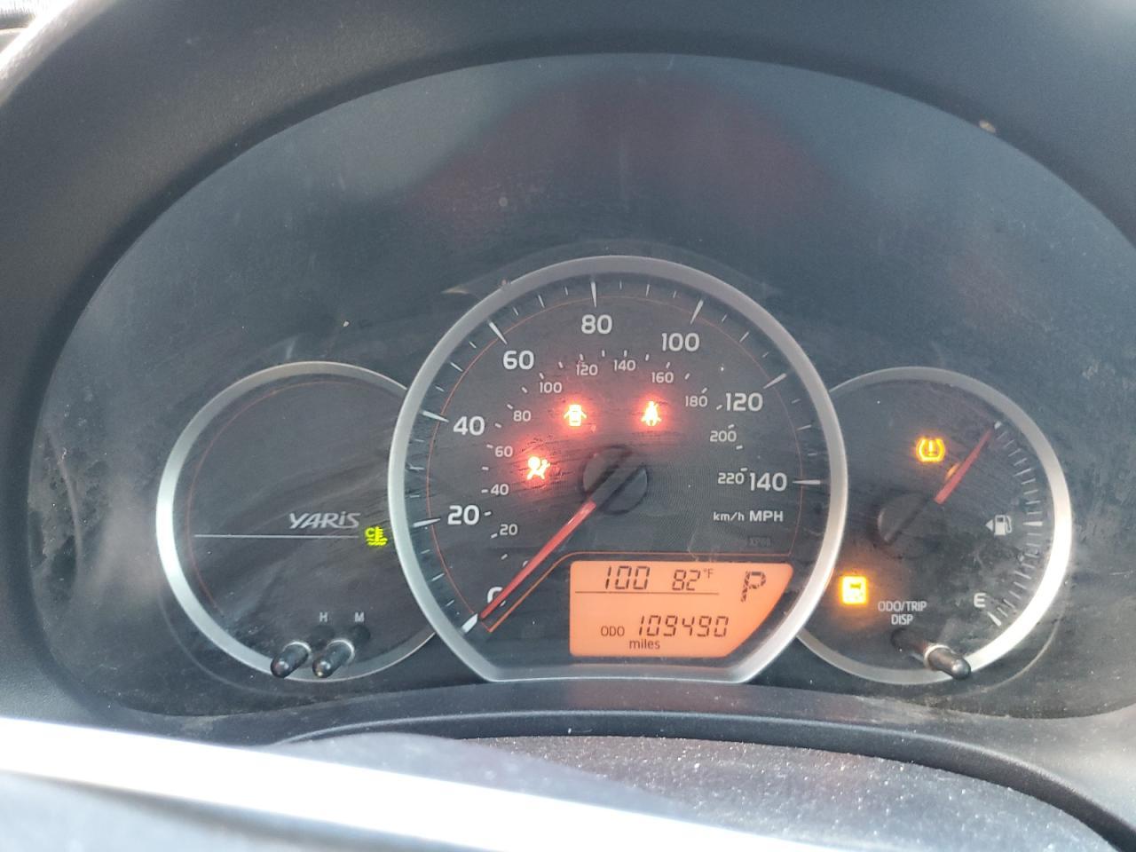 2012 TOYOTA YARIS