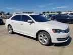 2014 VOLKSWAGEN Passat