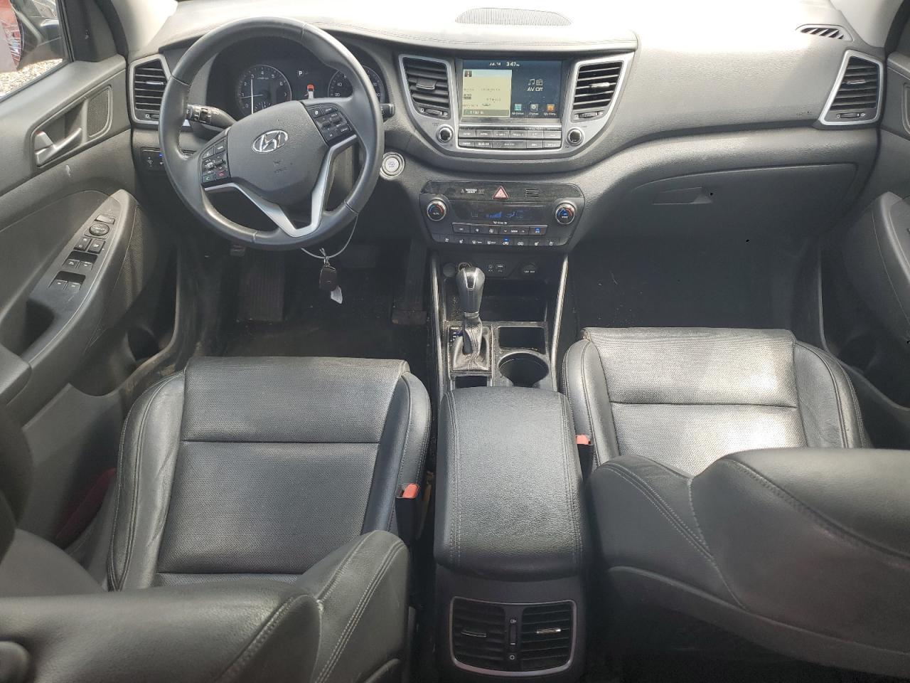 2017 HYUNDAI TUCSON