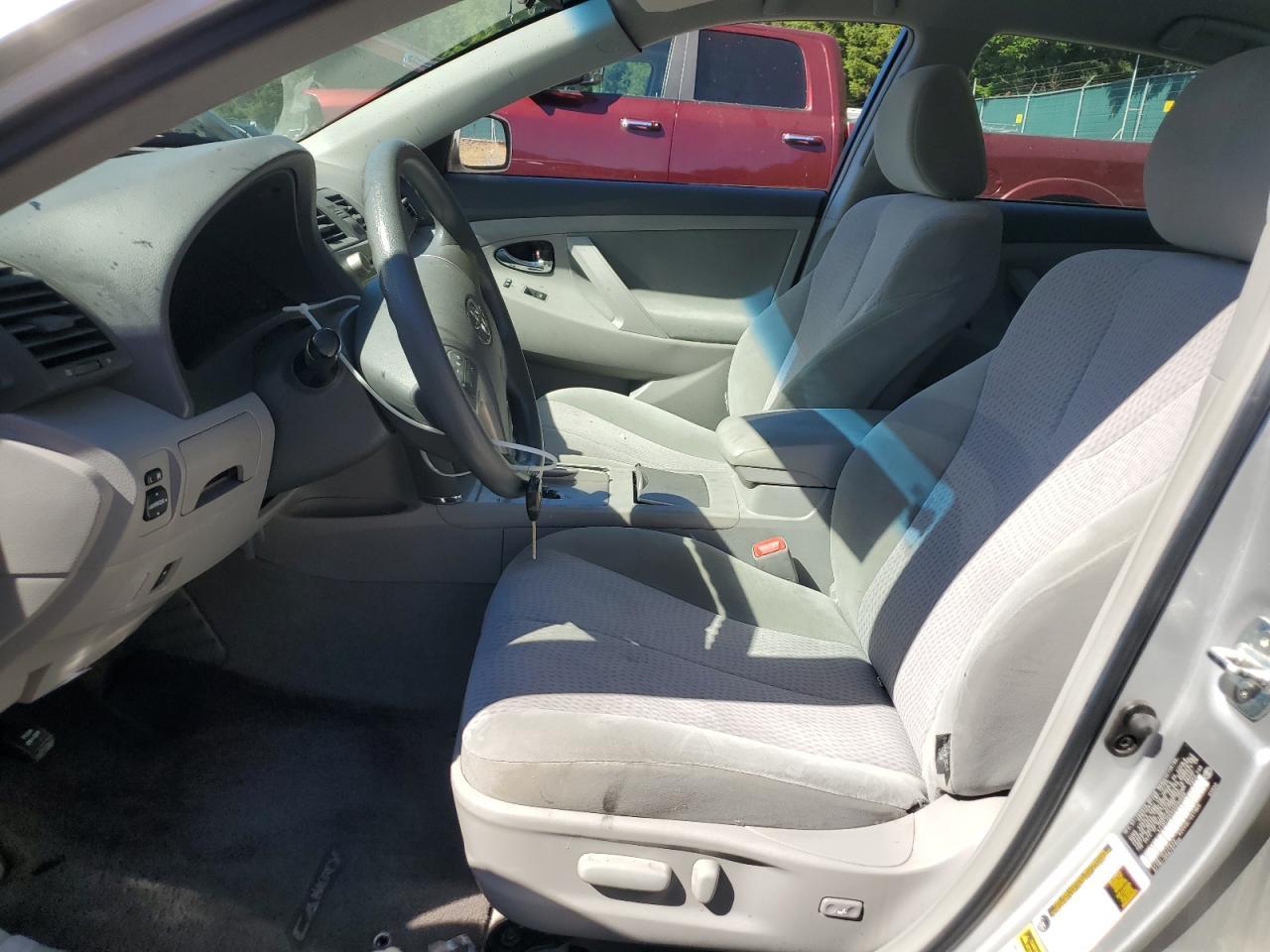 2010 TOYOTA CAMRY