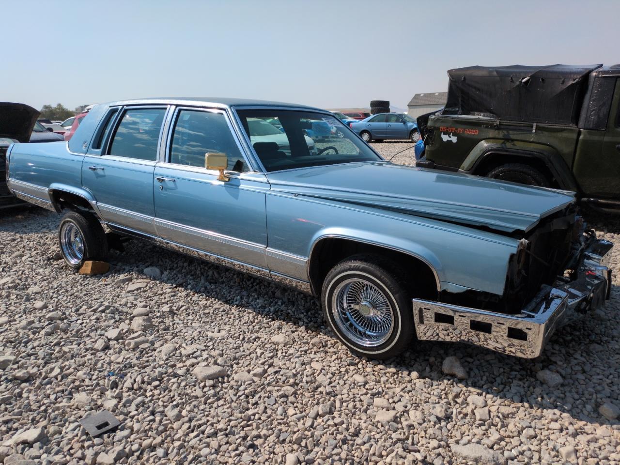 1992 CADILLAC Brougham