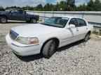 2011 LINCOLN Town Car