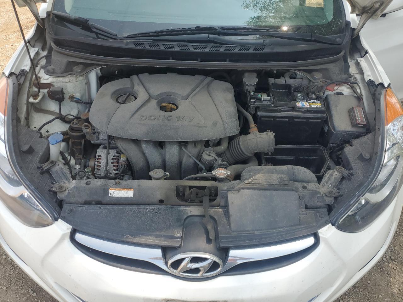2012 HYUNDAI ELANTRA