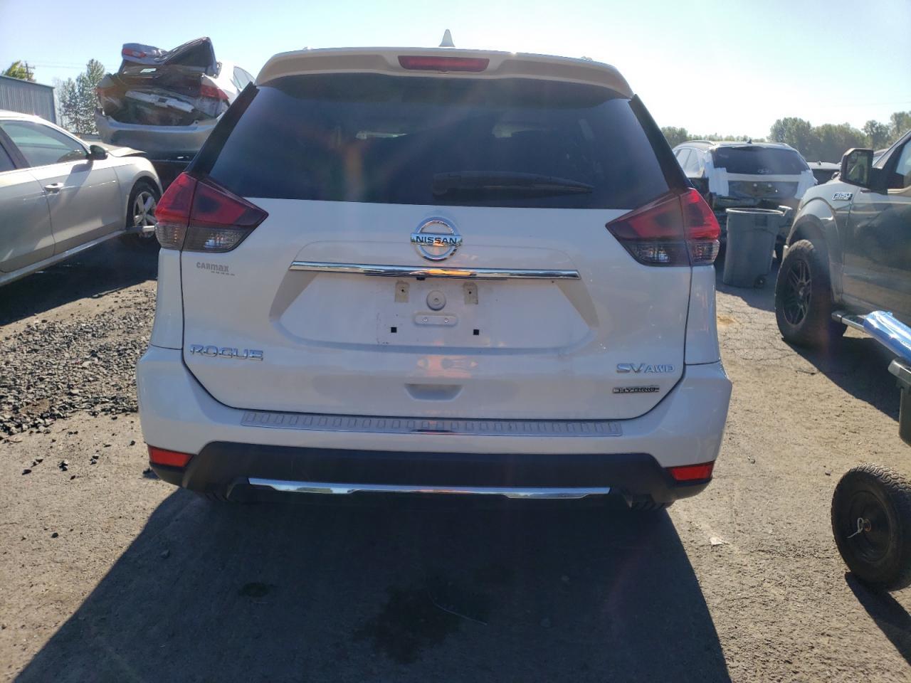 2018 NISSAN ROGUE