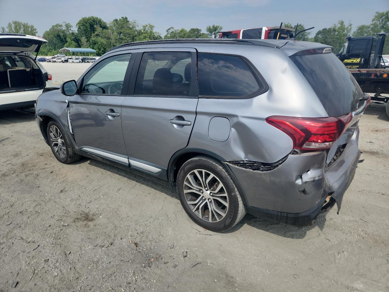 2016 MITSUBISHI outlander